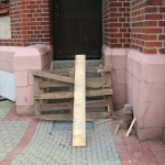 Remont kościelnych schodów